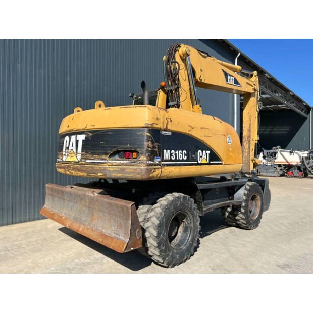 2004 Caterpillar M316C-41079651
