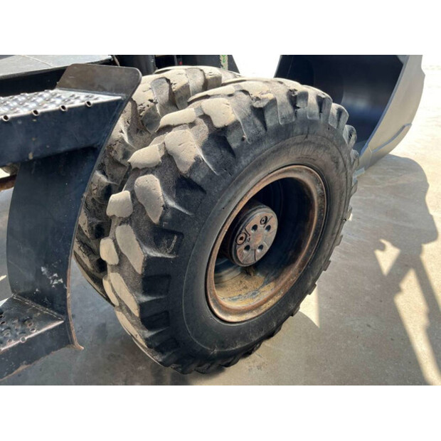 2004 Caterpillar M316C-41079667