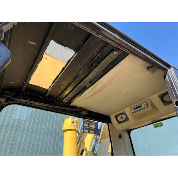 2004 Caterpillar M316C-41079682
