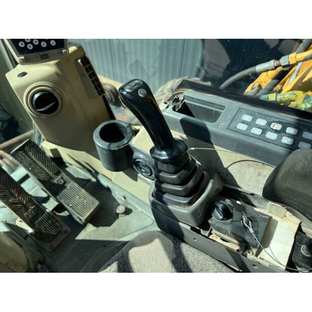 2004 Caterpillar M316C-41079684