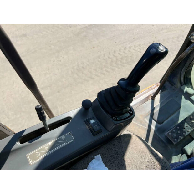2004 Caterpillar M316C-41079686