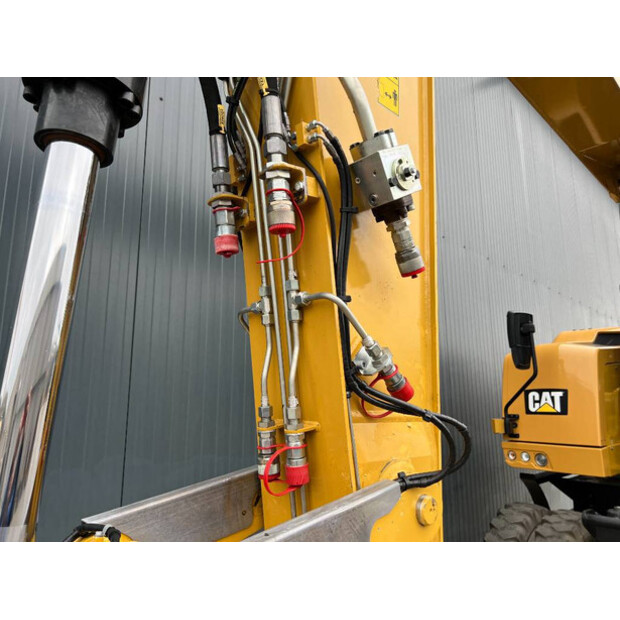 2015 Caterpillar M318F-41079699