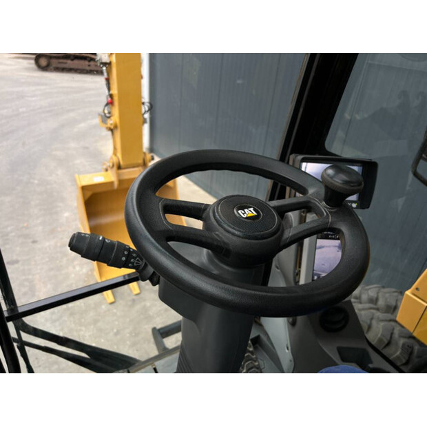 2015 Caterpillar M318F-41079745