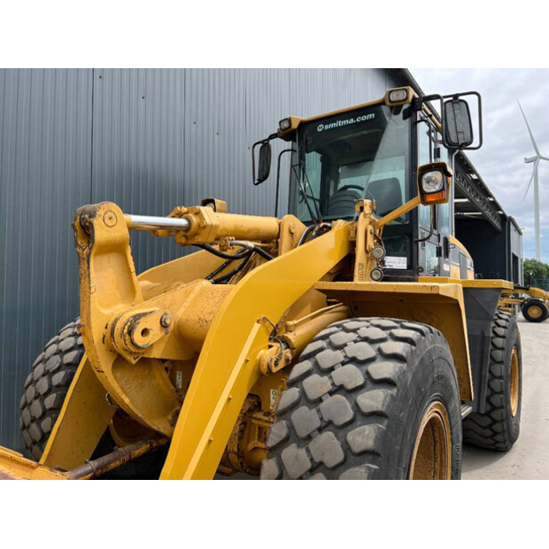 2002 كاتربيلر 938G-41080086