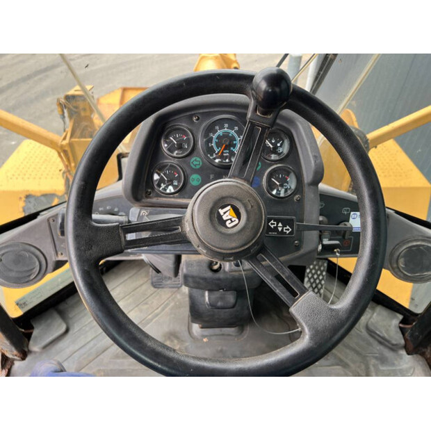 2002 كاتربيلر 938G-41080102