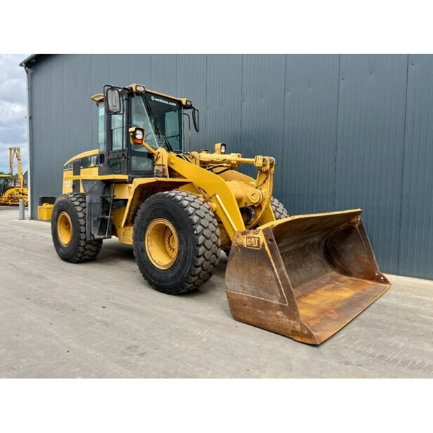 2002 كاتربيلر 938G-41080108