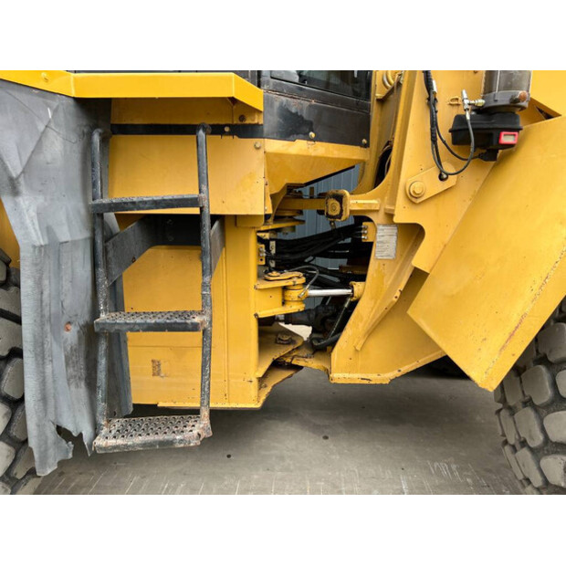 2002 كاتربيلر 938G-41080113