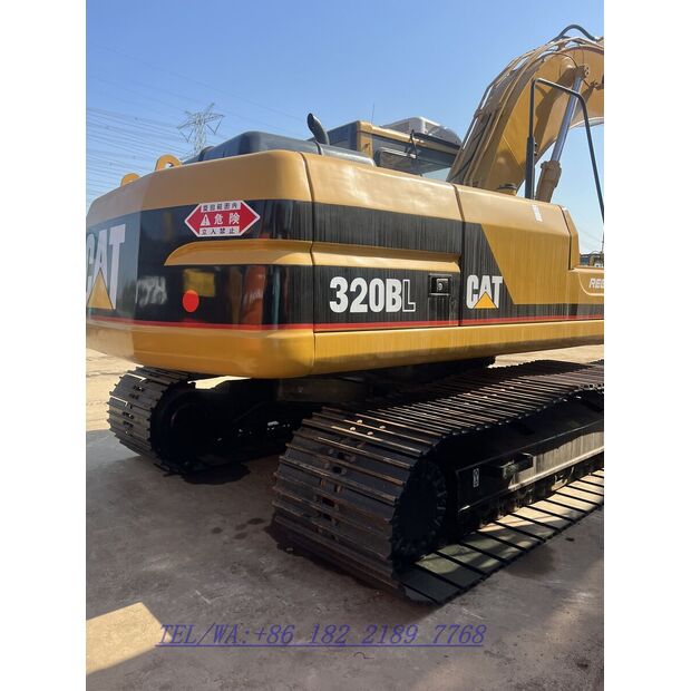 2018 Caterpillar 320BL-41080357