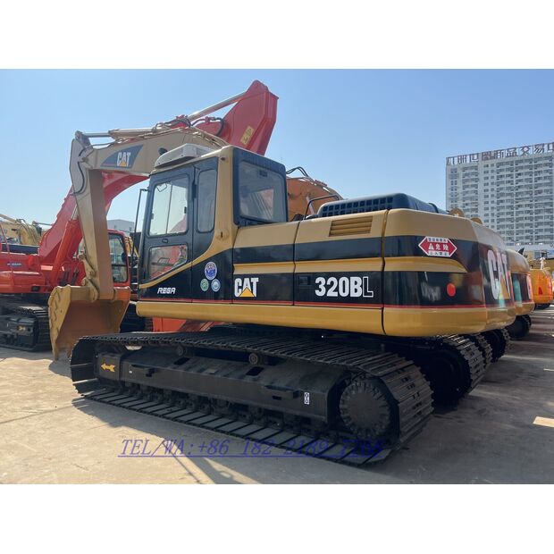 2018 Caterpillar 320BL-41080365