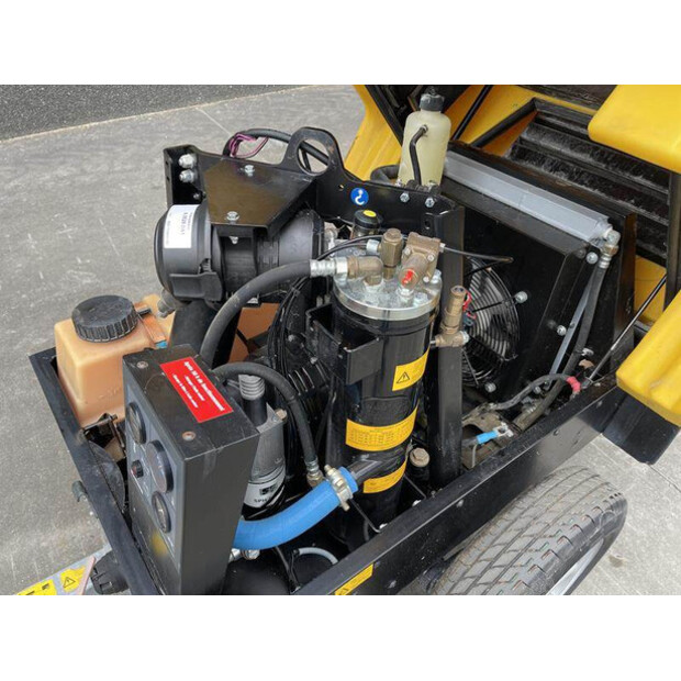 2015 Kaeser M 20-41080646