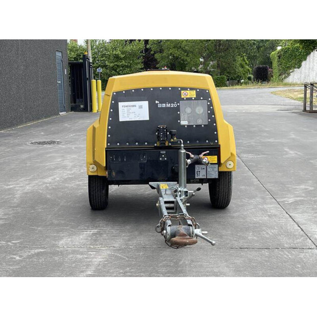 2015 Kaeser M 20-41080652