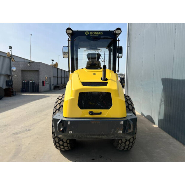 2017 بوماج BW177D-5-41080970