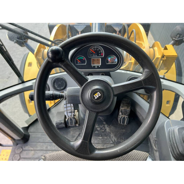 2012 كاتربيلر 930K-41081071