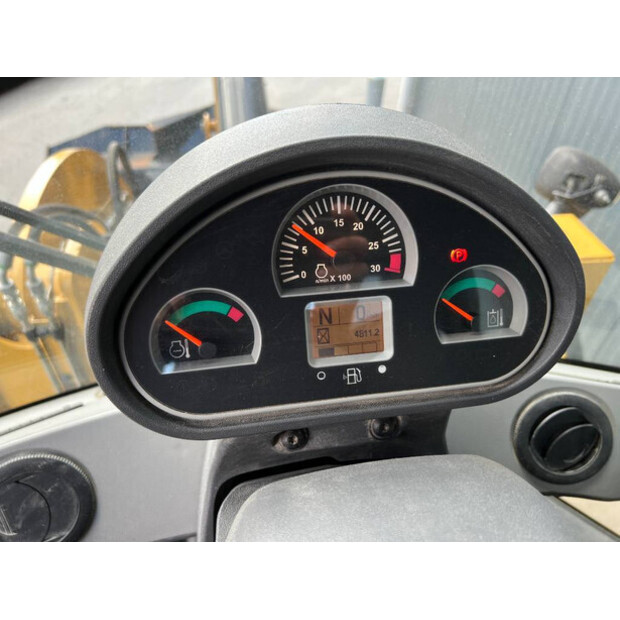 2012 كاتربيلر 930K-41081072