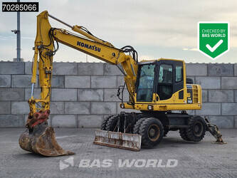 صورة ل حفارات بعجلات 2014 كوماتسو PW148-8