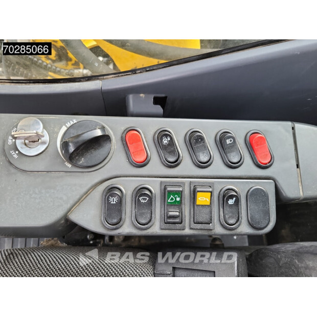 2014 كوماتسو PW148-8-41081542