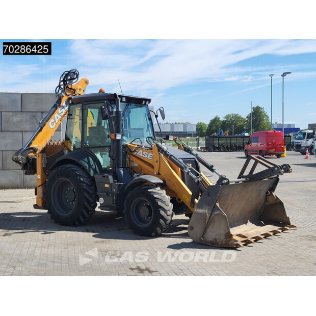 2017 CASE 590ST-41081594