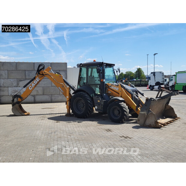 2017 CASE 590ST-41081595