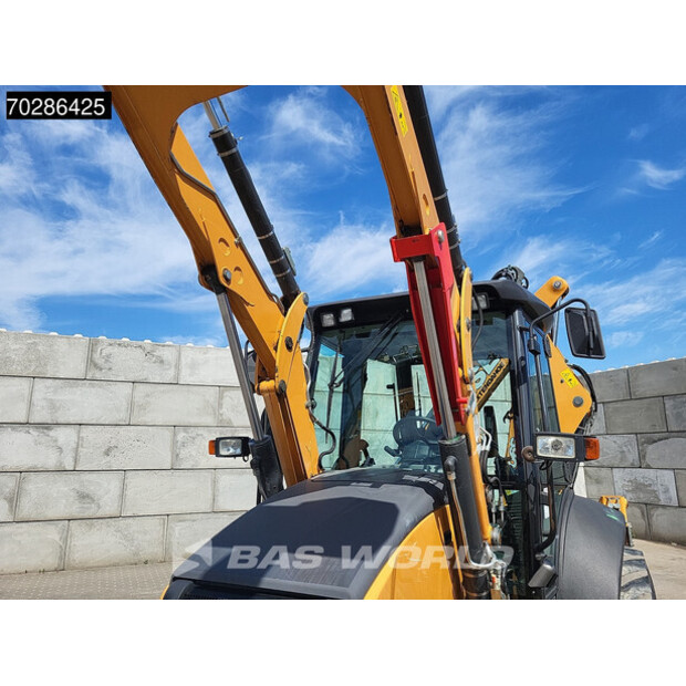 2017 CASE 590ST-41081598