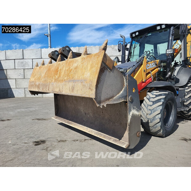 2017 CASE 590ST-41081602
