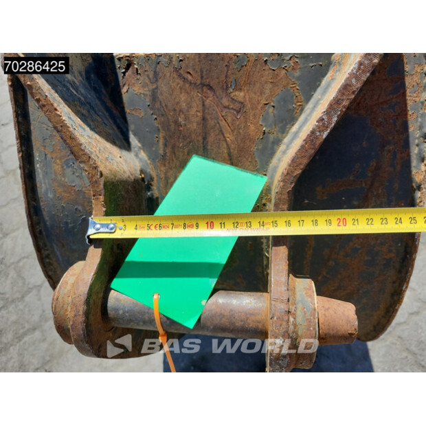 2017 CASE 590ST-41081619