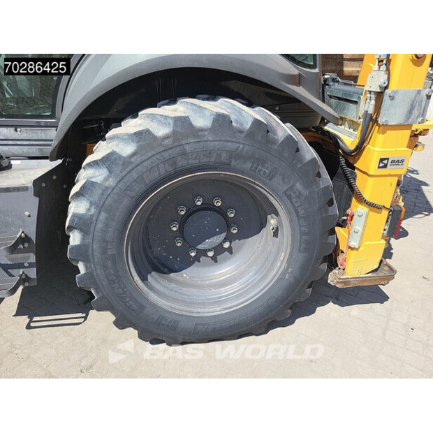 2017 CASE 590ST-41081637