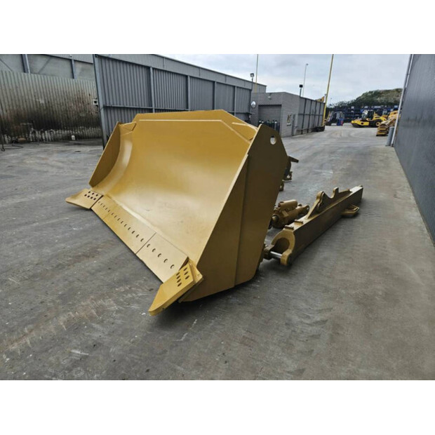 2024 Caterpillar D8T-41081693