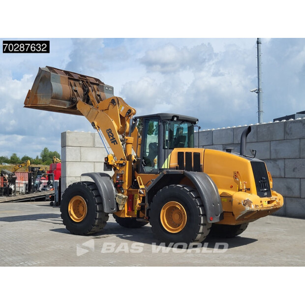 2012 كاس 821F-41081775
