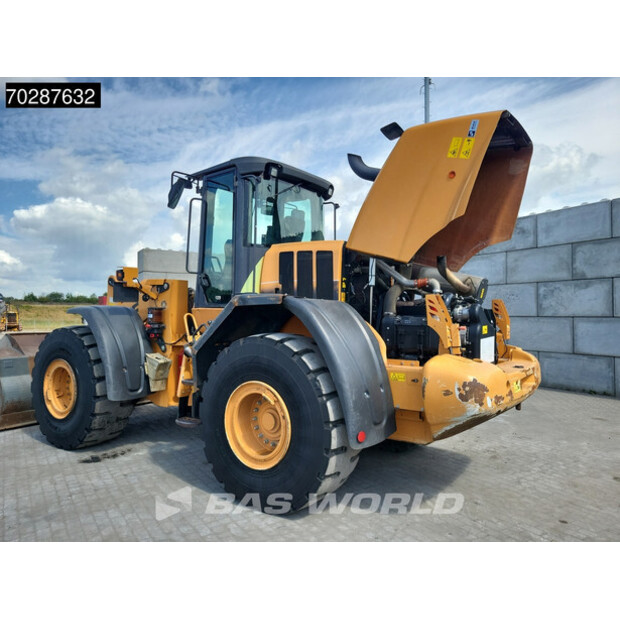 2012 كاس 821F-41081789