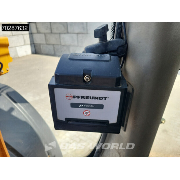 2012 كاس 821F-41081810