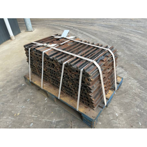 كاتربيلر 320D-41082247