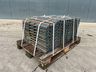 Image for Chassis Hyundai R210