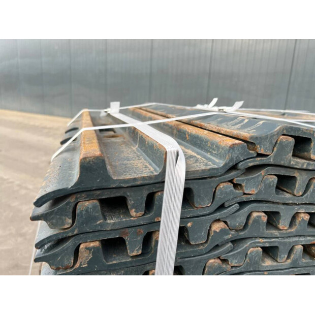 Hyundai R210-41082318