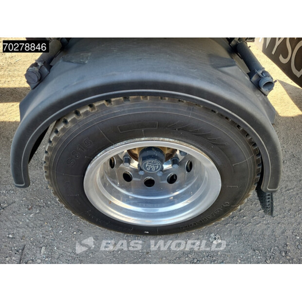 2017 Krone SE Steering Axle Tailgate LBW-41083310