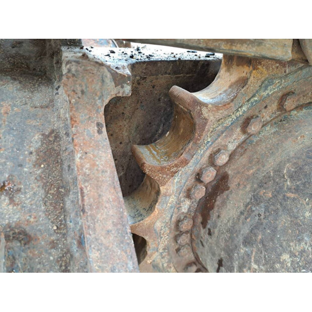2016 دووسان DX235LCR-5-41097755