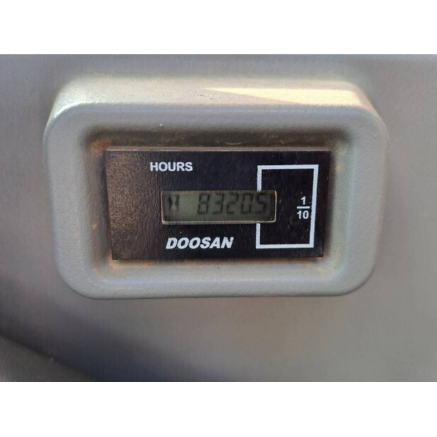 2016 دووسان DX235LCR-5-41097758