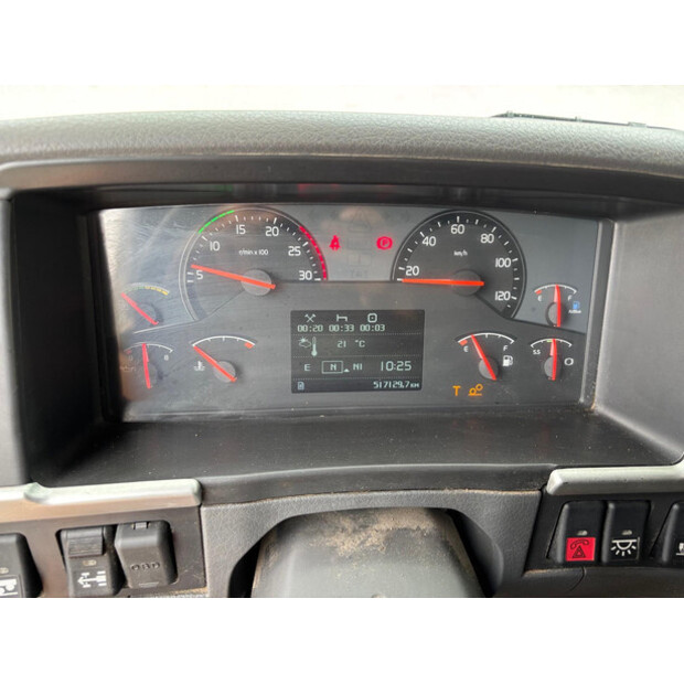 2011 فولفو FM460-41097845