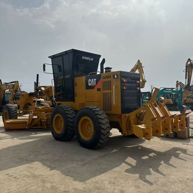 2022 كاتربيلر 140K-41098231