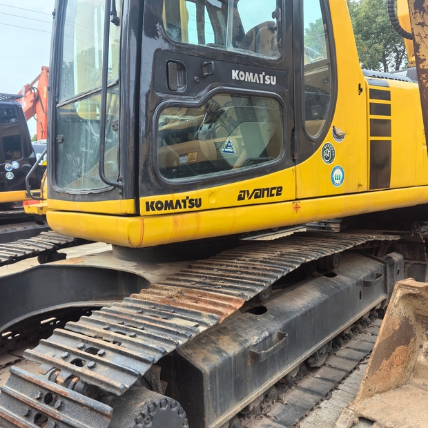 2020 Komatsu PC200-6-41098283