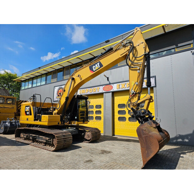 2018 Caterpillar 323-41098396