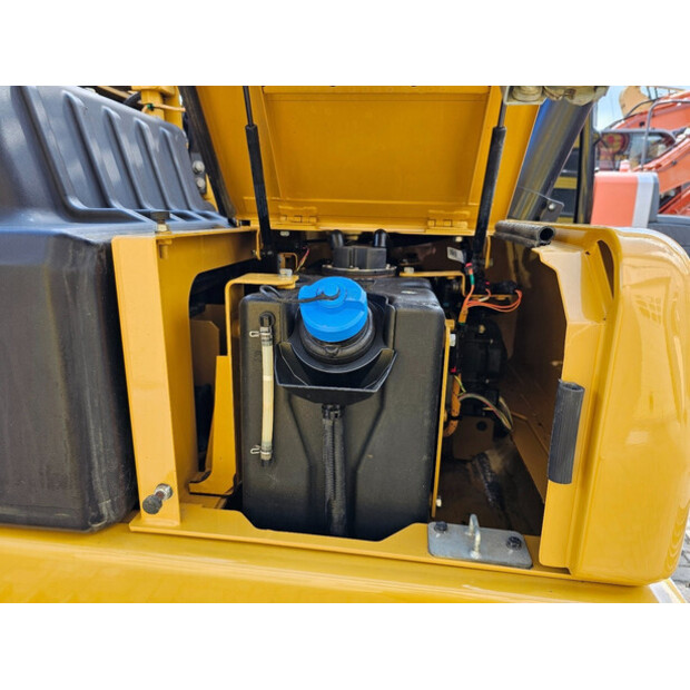 2018 Caterpillar 323-41098437