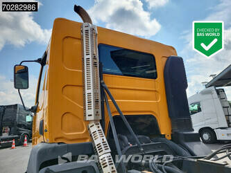 صورة ل شاحنات قلابة 2004 رينو KERAX 420