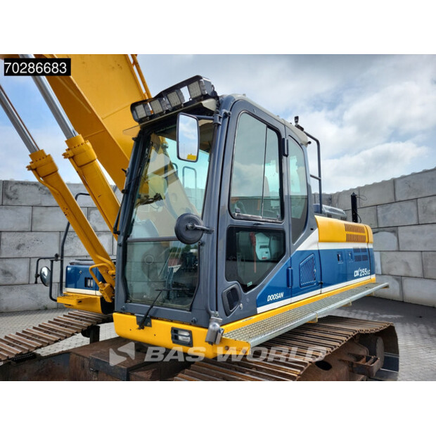 2017 Doosan DX255LC-5-41099056