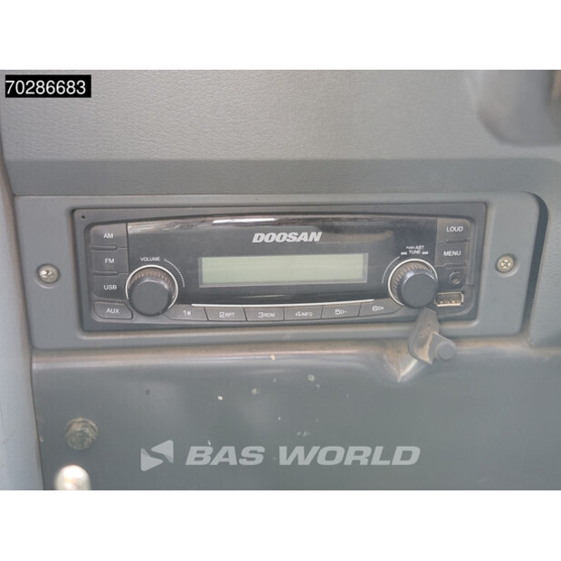 2017 Doosan DX255LC-5-41099077