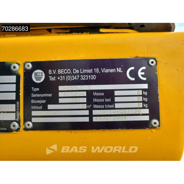 2017 Doosan DX255LC-5-41099080