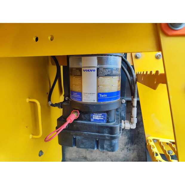 2022 Volvo L110H-41103596