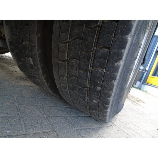 1996 داف CF 75.270-41112518