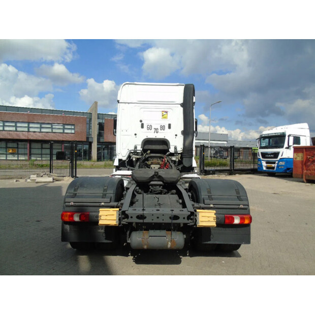 2016 مرسيدس بنز Actros 1843-41112544