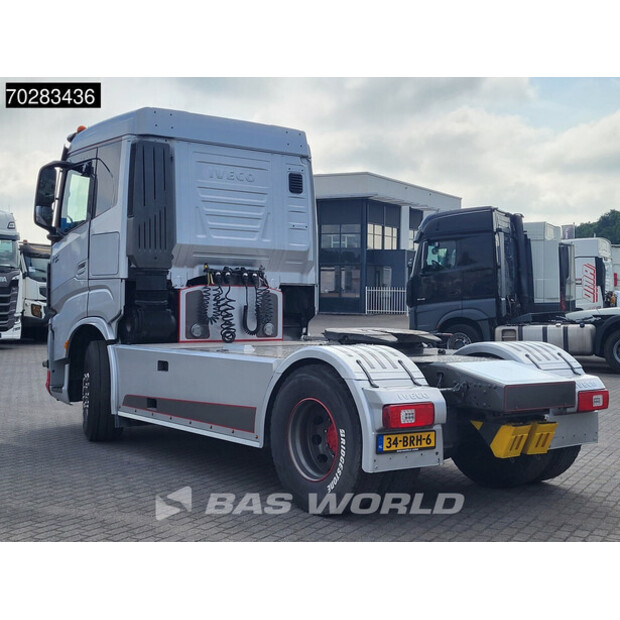 2025 Iveco S-Way 570-41112986