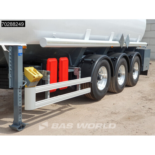 2024 Tanker Solutions CLP-36/1-41113684